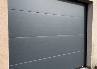 Porte de garage sectionnelle (RE 100 ACCESS)