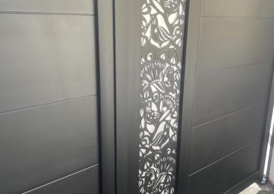 Portail aluminium (FRESK KOSTUM)